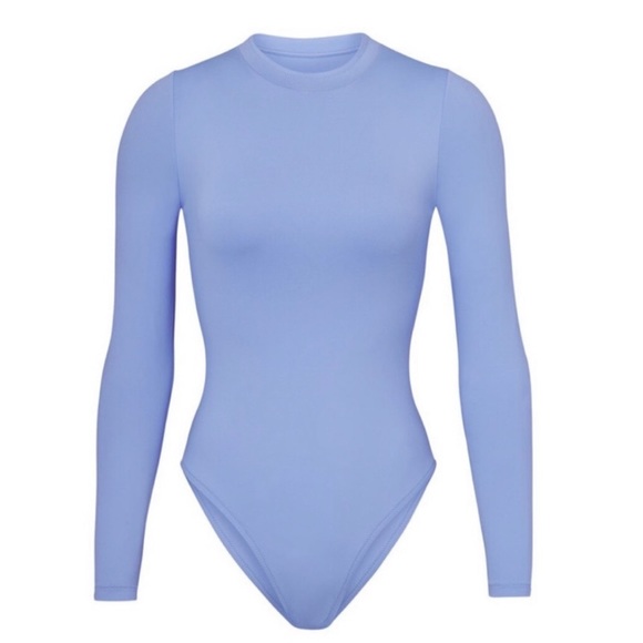 SKIMS Other - RARE PERIWINKLE SKIMS SWIM LONG SLEEVE ZIPPERED BACK SUIT ,NWT. ✨